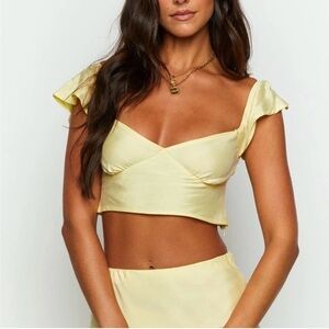 NWT Beginning boutique Anna yellow crop top with bow